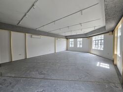 New Bridge Road (D1), Office #588801181